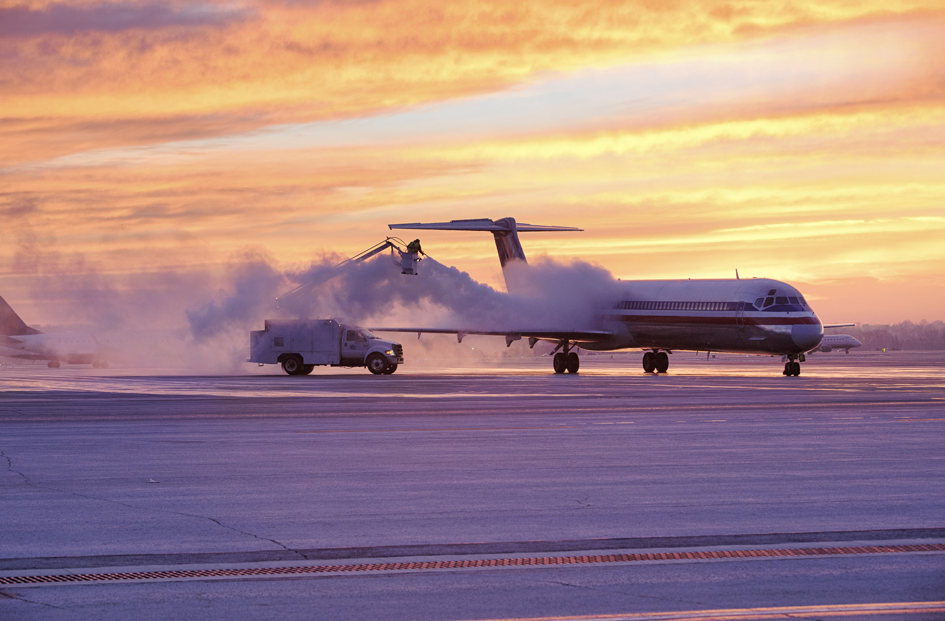 Ground Services for Lane Aviation photographed by Brad Feinknopf based in Columbus, Ohio