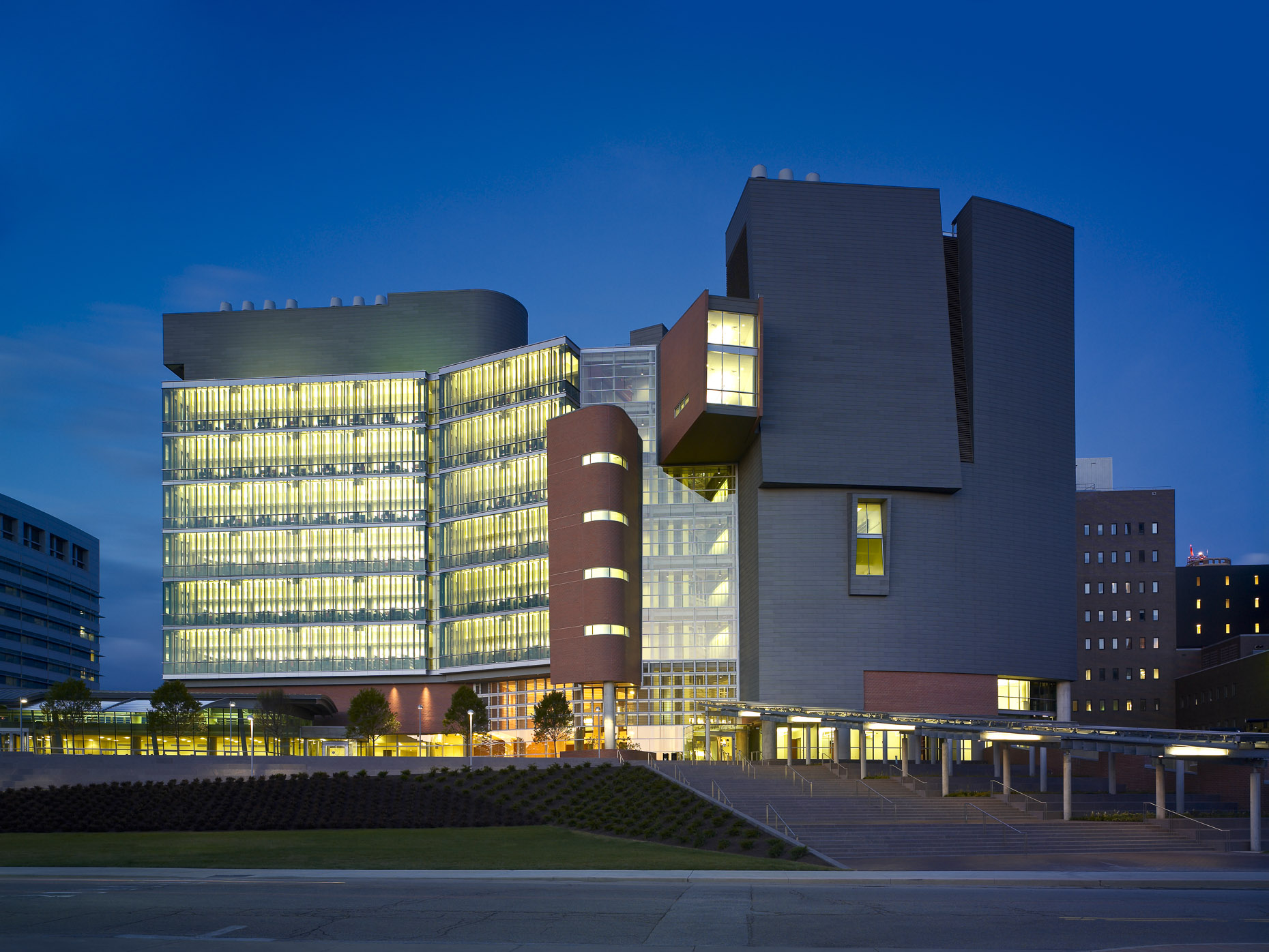 UC Medical Center CARE Crowley Building  by Studios Architecture photographed by Brad Feinknopf based in Columbus, Ohio