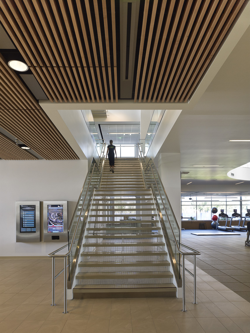 Cal State Long Beach Recreation & Wellness Center by Cannon Design photographed by Brad Feinknopf based in Columbus, Ohio